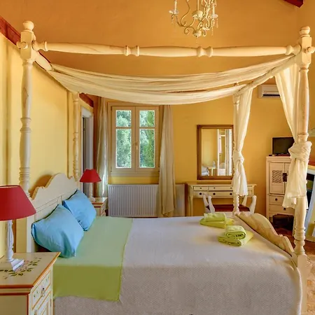 Villa Ionian Dreams Luxurious Country Villas *